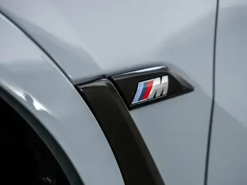 X7 M60i M SPORT PRO