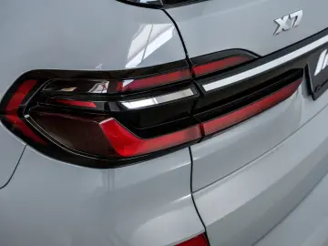 X7 M60i M SPORT PRO