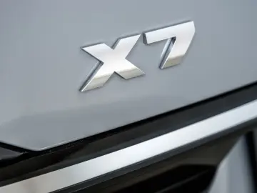 X7 M60i M SPORT PRO