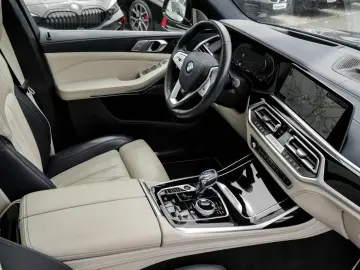 X7 xDrive40i