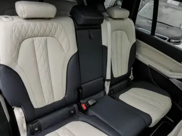 X7 xDrive40i