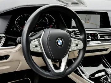 X7 xDrive40i