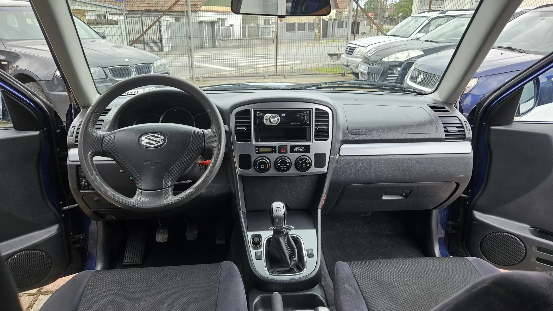 Suzuki Grand Vitara