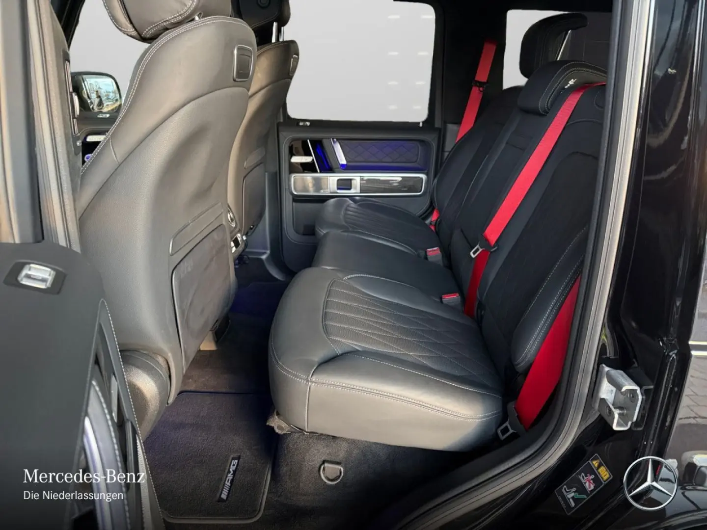 G 63 AMG 4x4² SHD Carbon Night II Burmester TV
