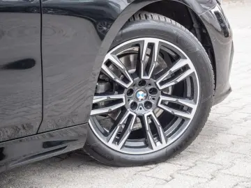 520d xDrive M-Sport PANO AHK HUD ACC HK