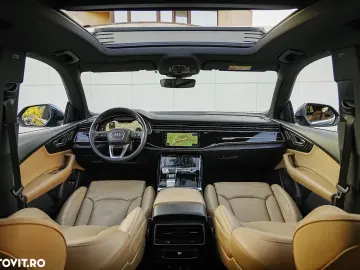 Audi Q8 55 TFSIe quattro tiptronic