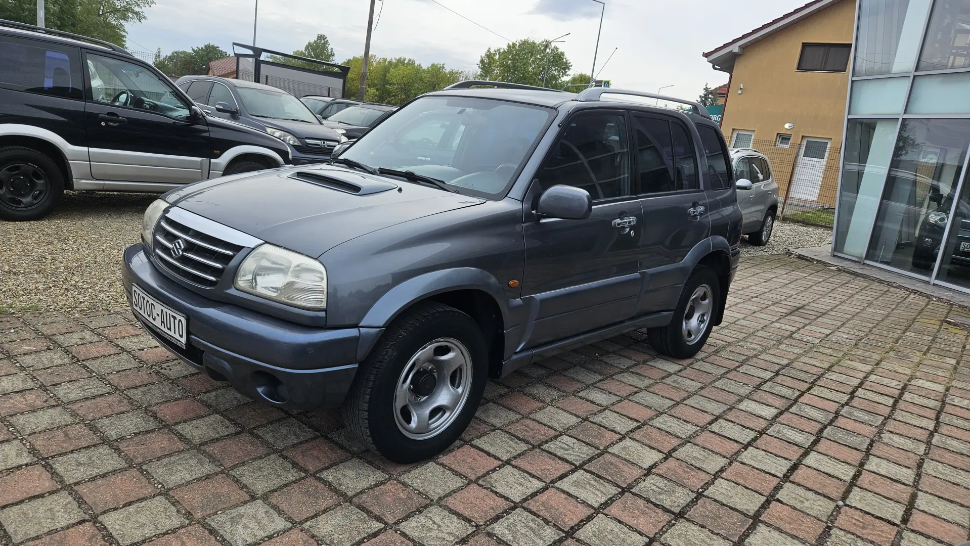 Suzuki Grand Vitara