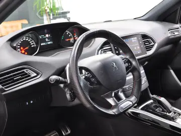 Peugeot 308 GT Line Automat 1.2i 130CP