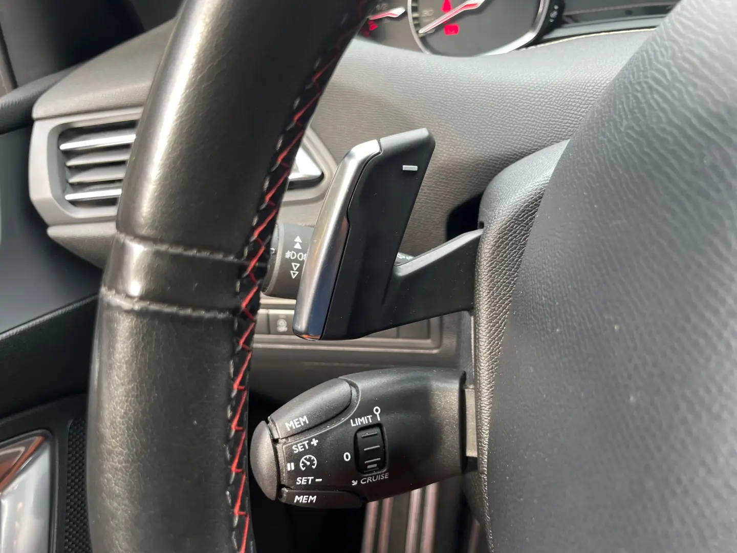 Peugeot 308 GT Line Automat 1.2i 130CP