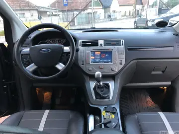 Ford Kuga Mk1