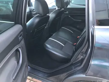 Ford Kuga Mk1