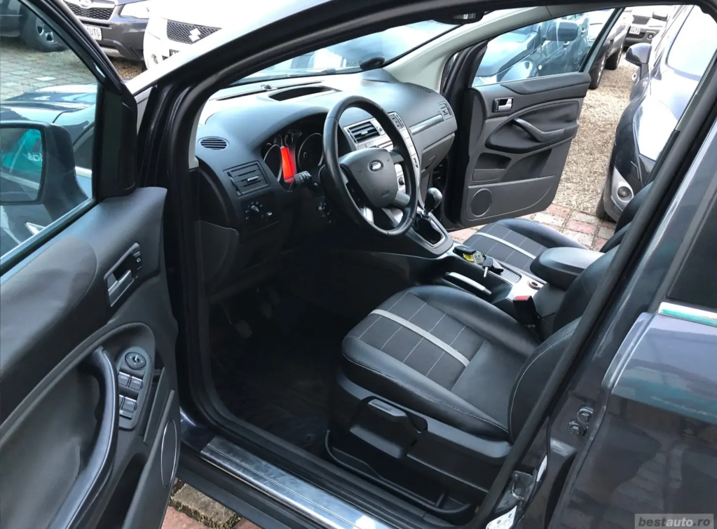 Ford Kuga Mk1