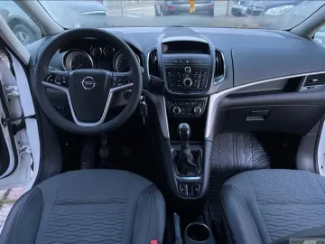 Opel Zafira C