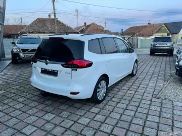 Opel Zafira C