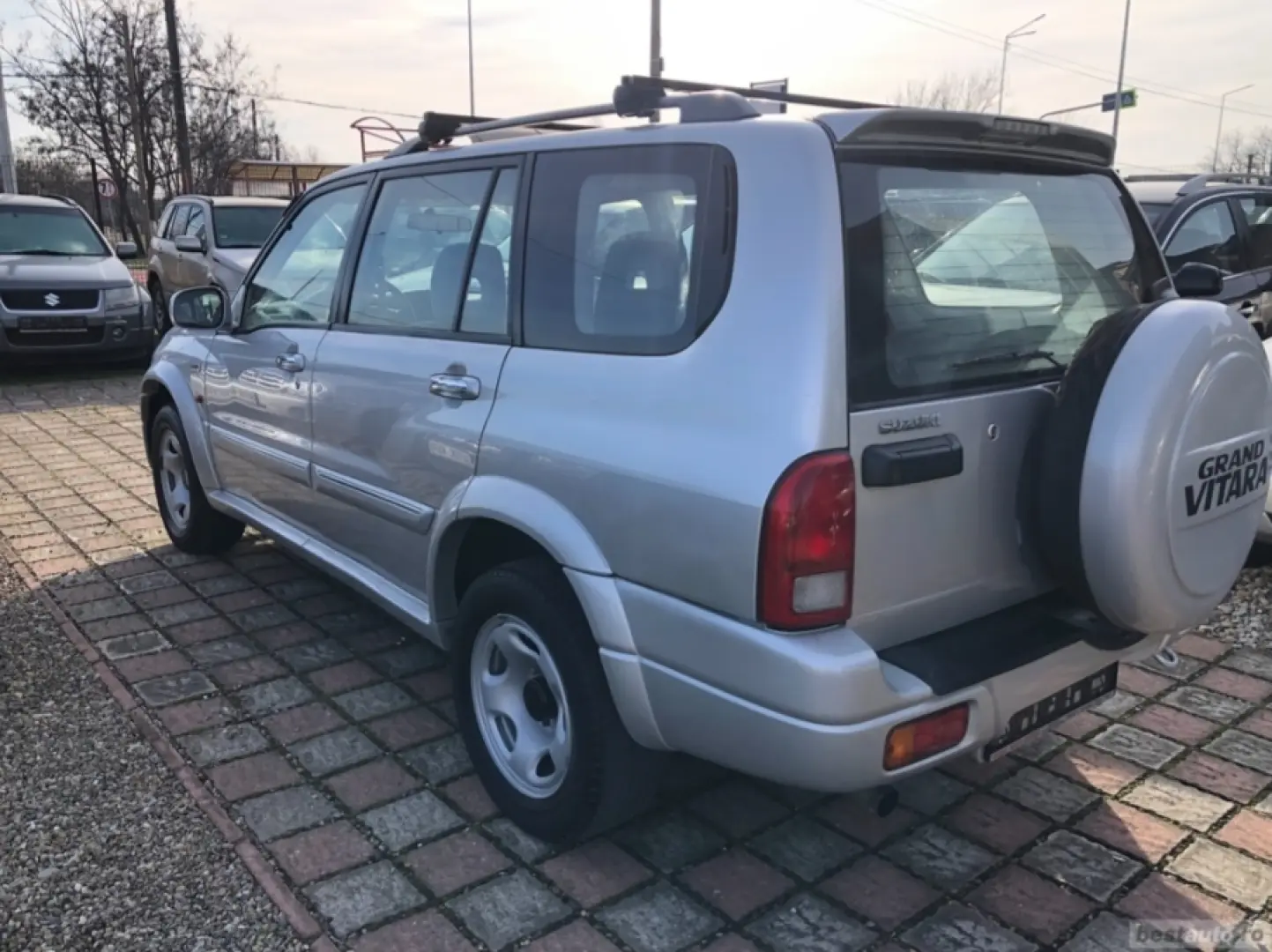 Suzuki Grand Vitara XL