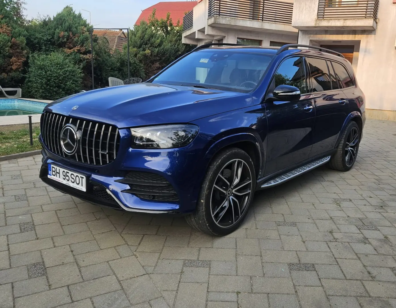 Mercedes-Benz GLS 580 AMG