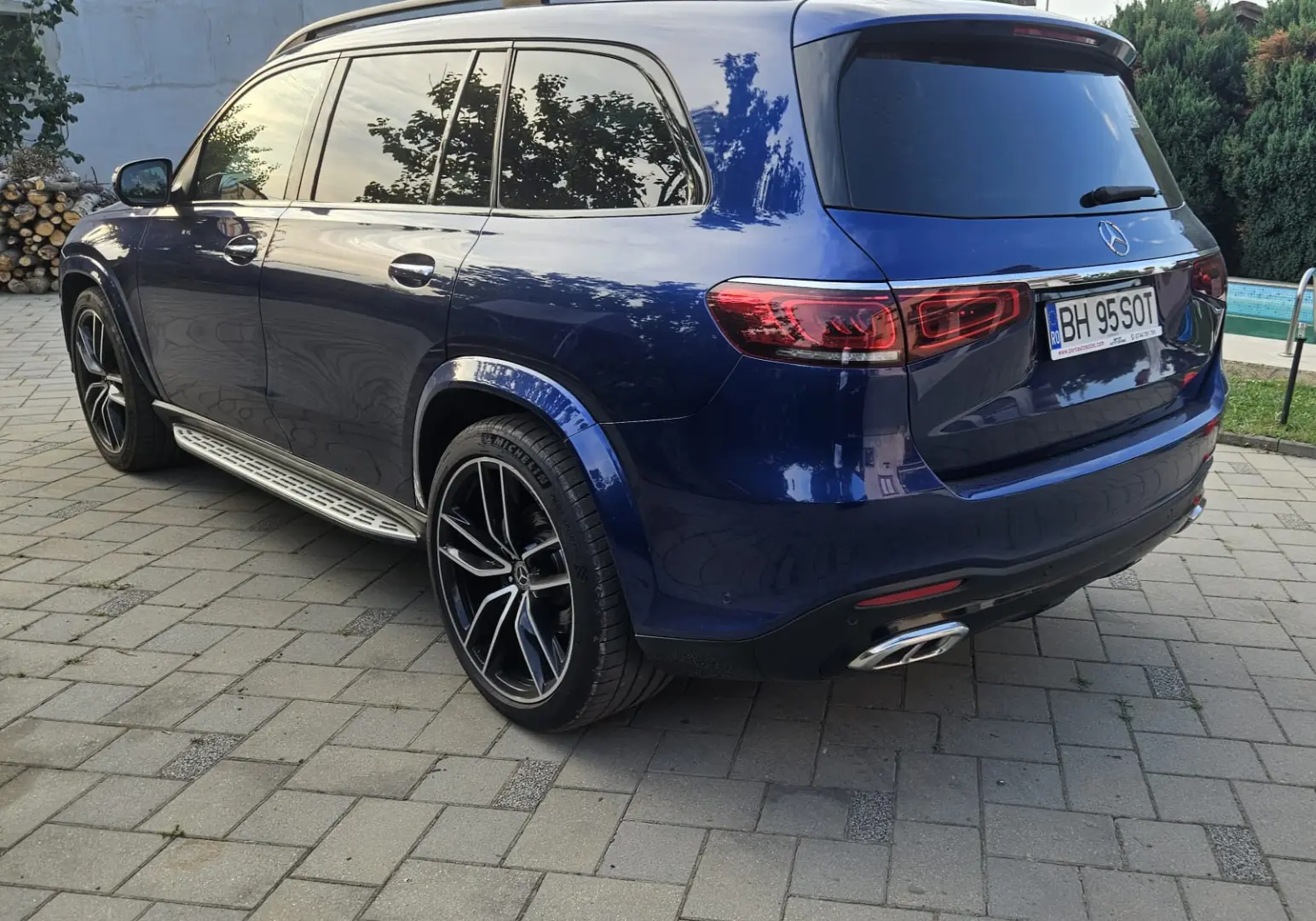 Mercedes-Benz GLS 580 AMG