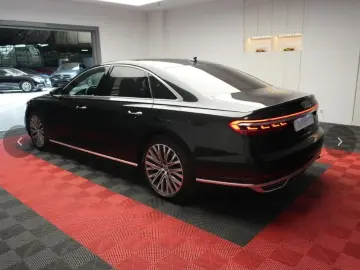 AUDI A8 60 TFSI e quattro