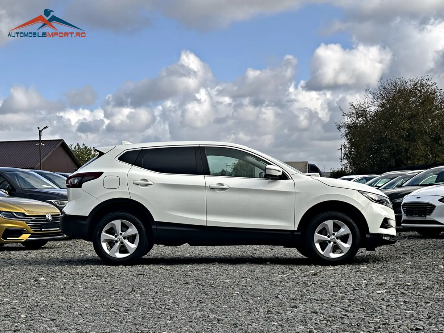 Nissan Qashqai 1.3 DIG-T SHIRO
