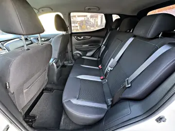 Nissan Qashqai 1.3 DIG-T SHIRO