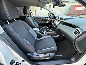 Nissan Qashqai 1.3 DIG-T SHIRO