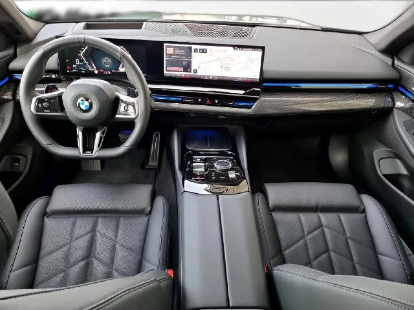 BMW 520 i Limo M-Sport AHK Pano 360