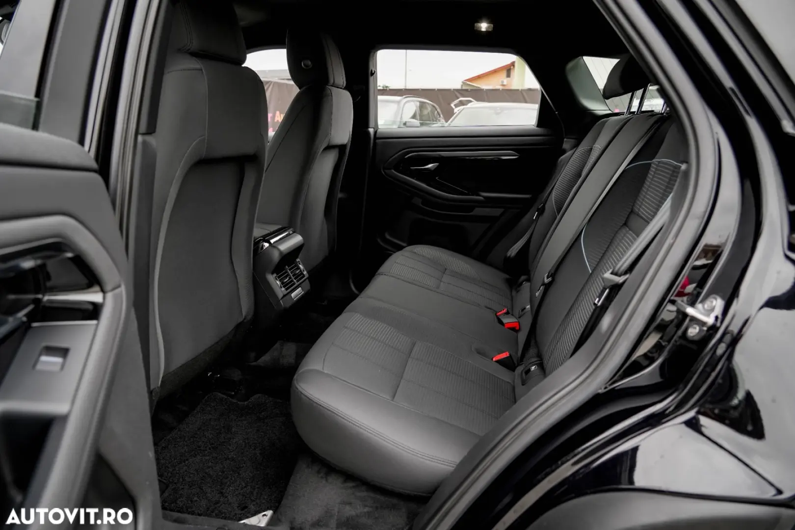 Land Rover Range Rover Evoque 2.0 D150 R-Dynamic HSE