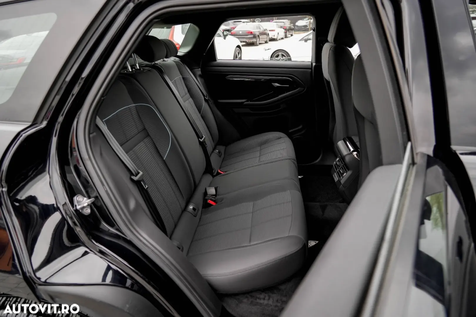 Land Rover Range Rover Evoque 2.0 D150 R-Dynamic HSE