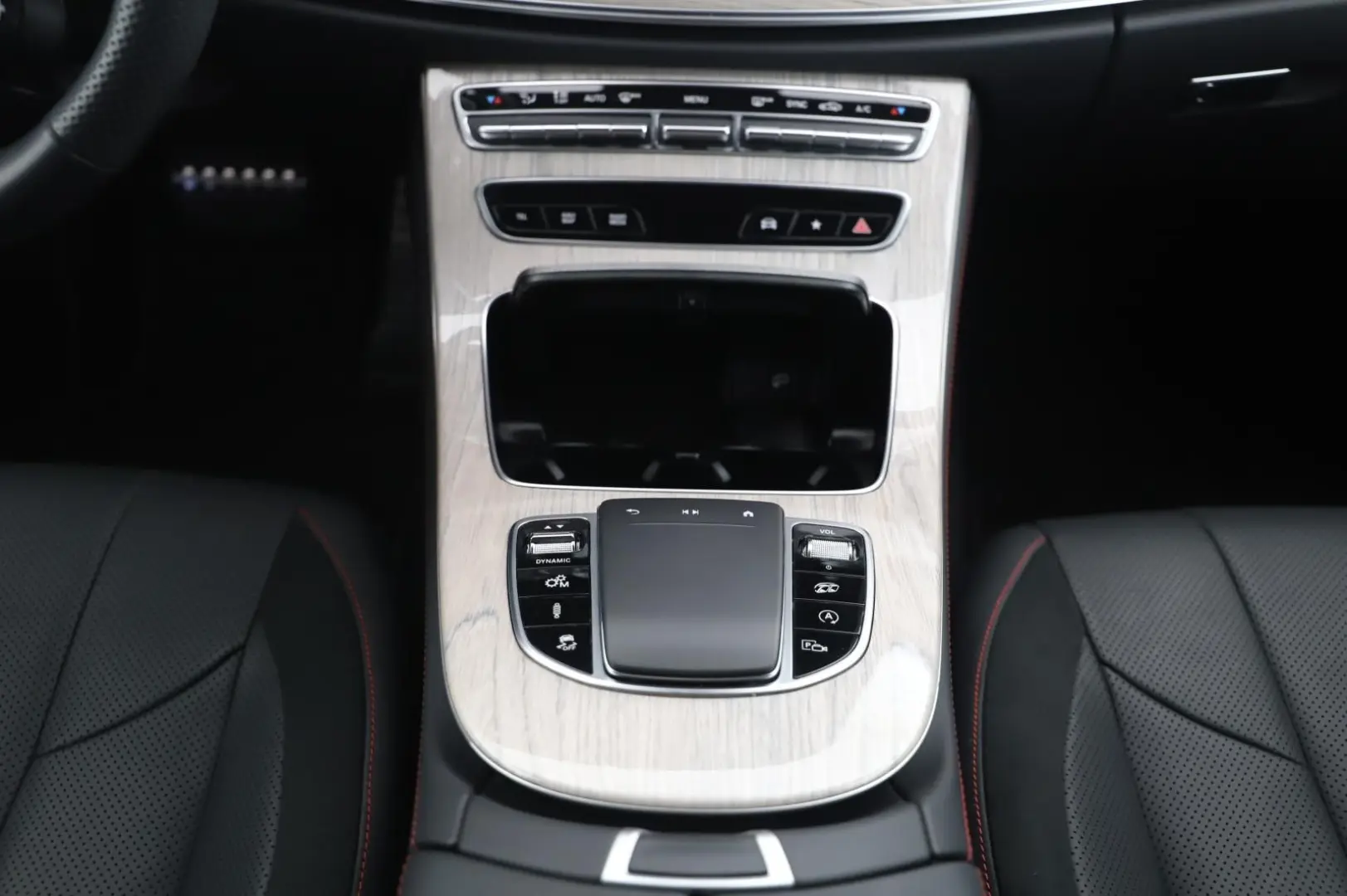 CLS 53 AMG 4M  Distro Night Carbonp 20'' 360  SH