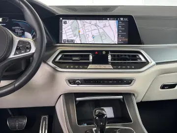 X5 xDrive45e M Sport Navi.Laser.HuD.360 .AHK.ACC