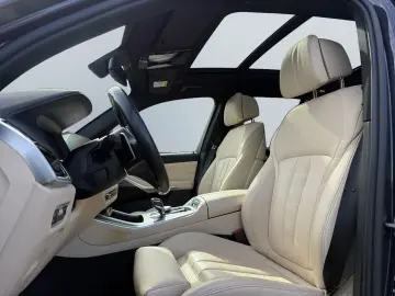 X5 xDrive45e  Laser 22'' HUD Leder Luftfeder Pan