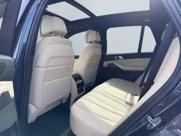 X5 xDrive45e  Laser 22'' HUD Leder Luftfeder Pan