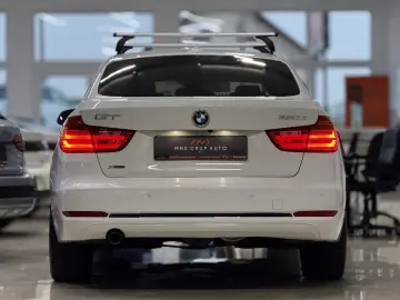 BMW Seria 3 GT 320d xDrive