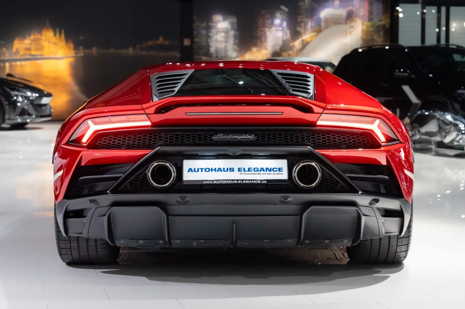 Huracán EVO LIFT-SYSTEM ABGAS-AKRAPOVIC KAMERA