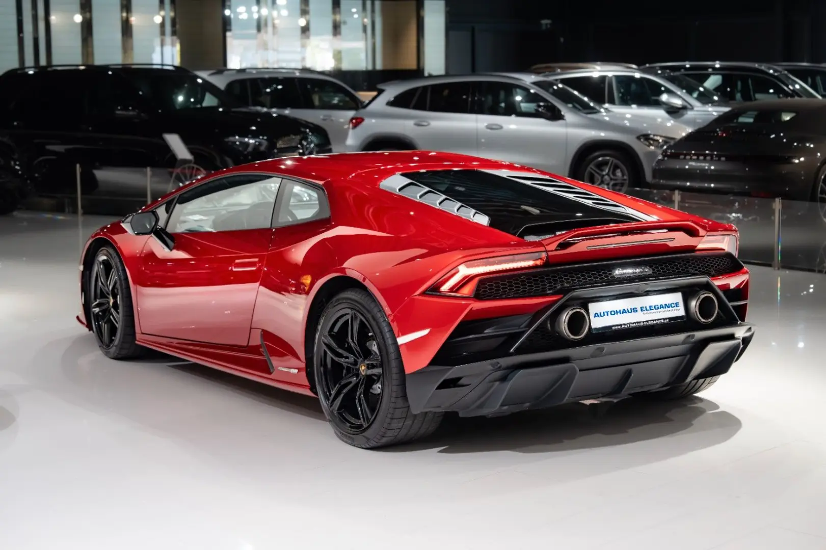 Huracán EVO LIFT-SYSTEM ABGAS-AKRAPOVIC KAMERA