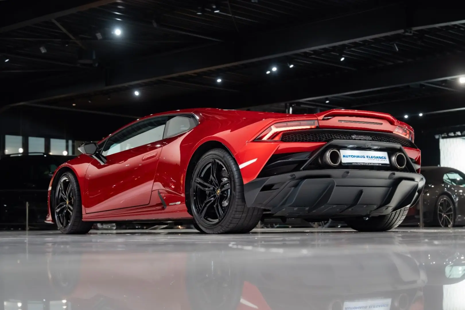 Huracán EVO LIFT-SYSTEM ABGAS-AKRAPOVIC KAMERA