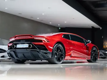 Huracán EVO LIFT-SYSTEM ABGAS-AKRAPOVIC KAMERA