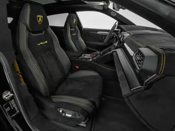 Urus Performante