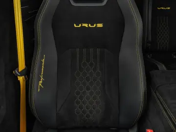 Urus Performante