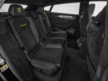 Urus Performante