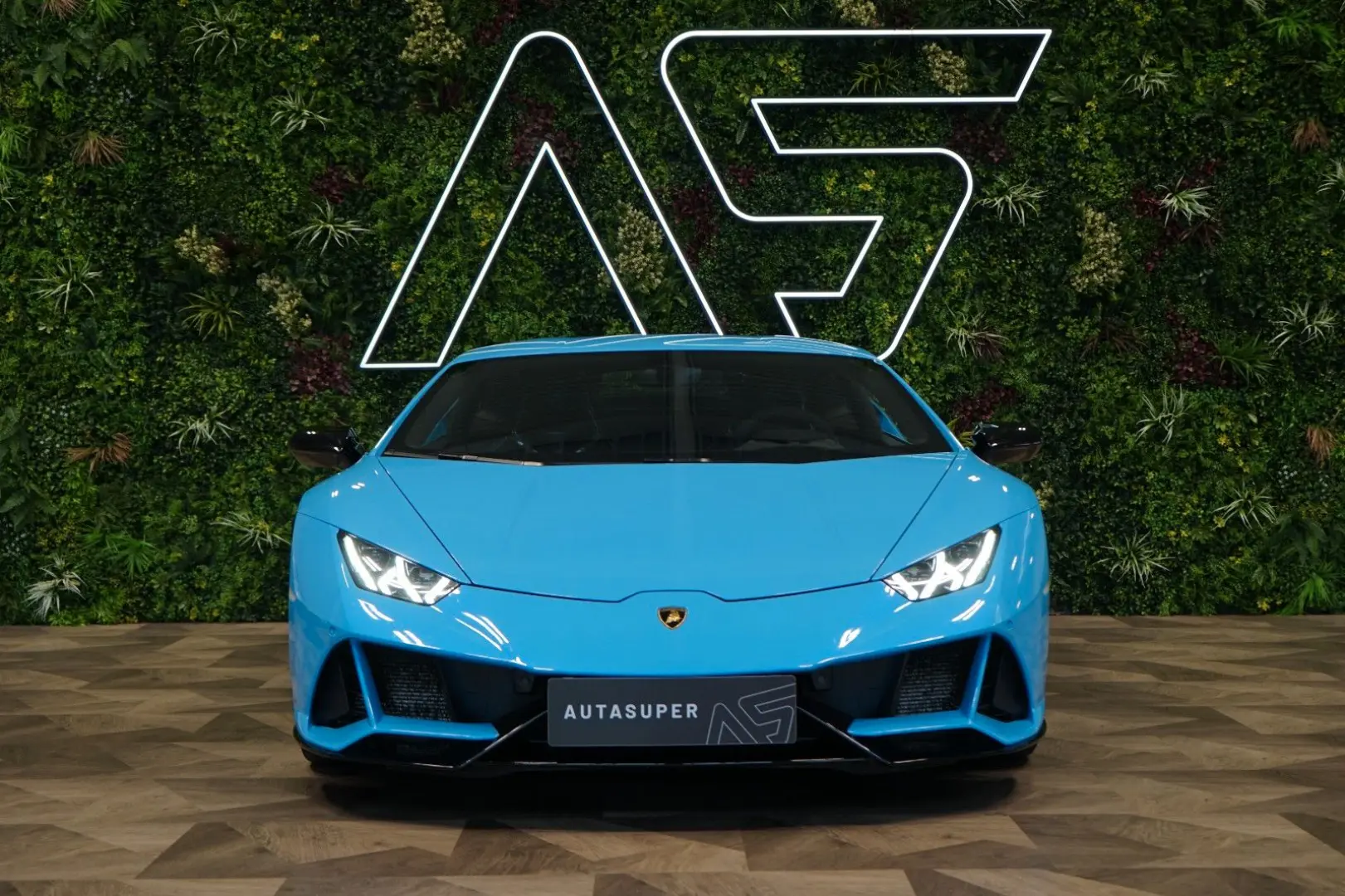 Huracán EVO ADPERSONAM LIFT SENSONUM 274.050€NET