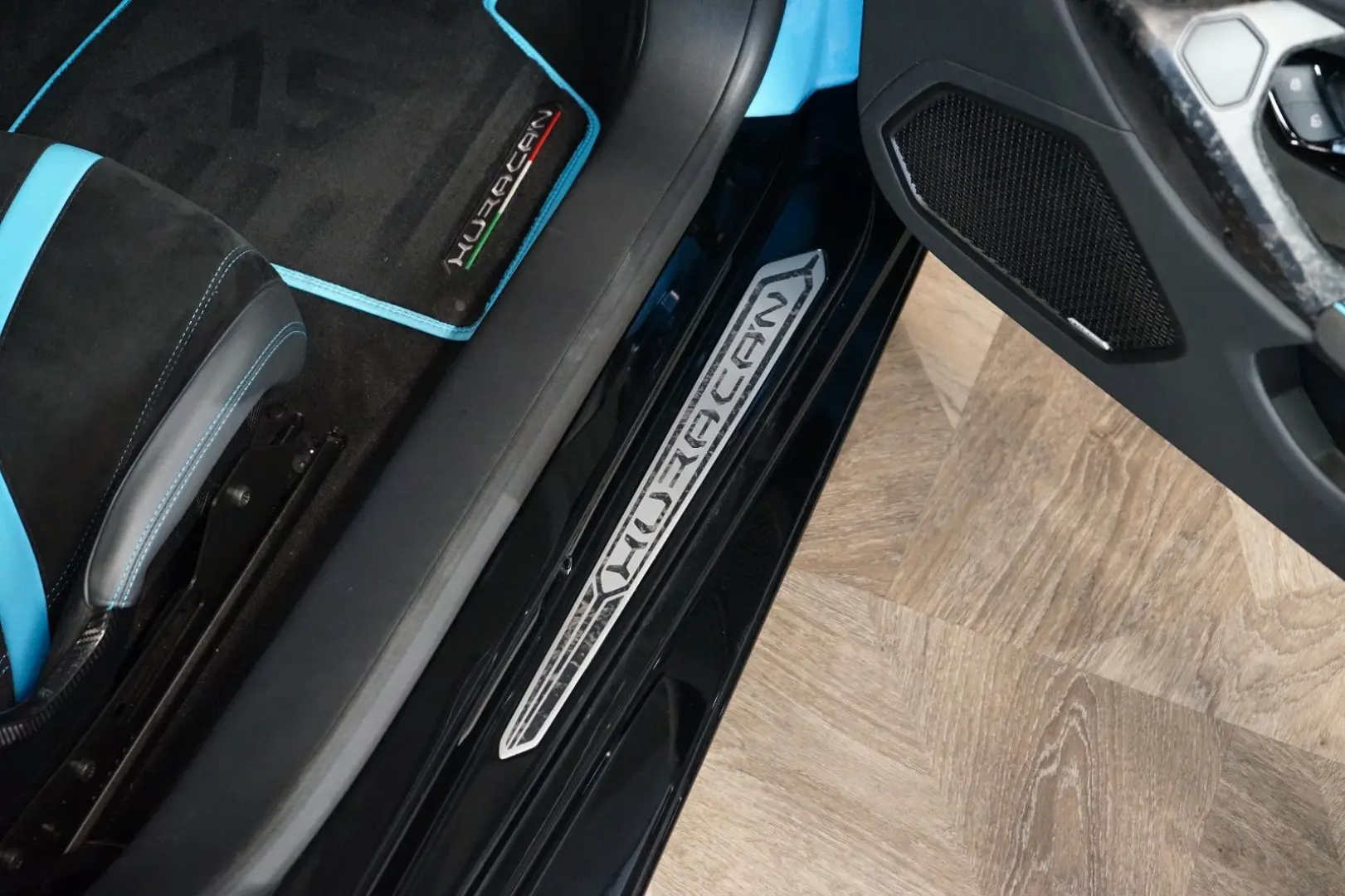 Huracán EVO ADPERSONAM LIFT SENSONUM 274.050€NET