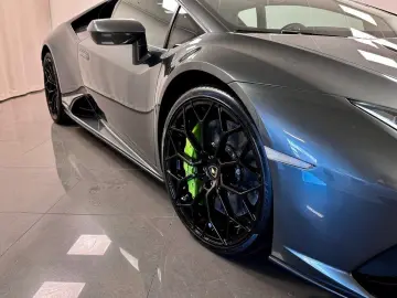 Huracán EVO LP-640 -4 Grigio  TOP