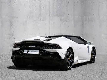 Huracán EVO Spyder Bianco Monocerus  Sensonum