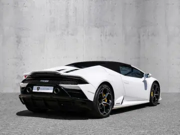 Huracán EVO Spyder Bianco Monocerus  Sensonum