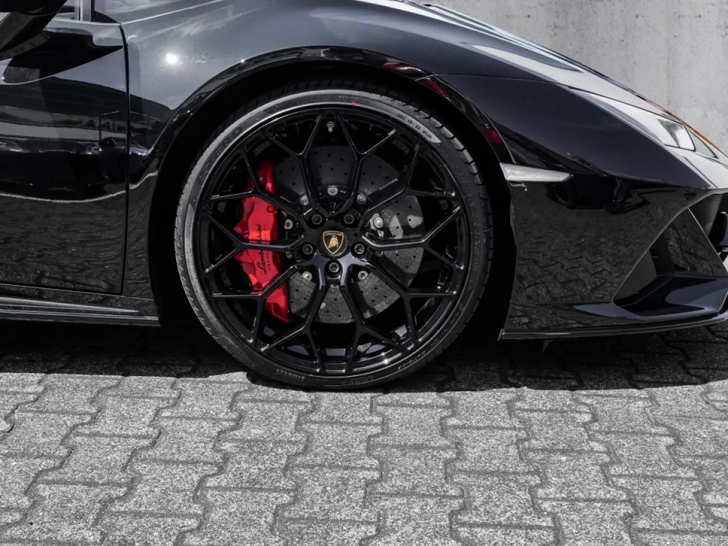 Huracán EVO Spyder Nero Helene  Lifting System