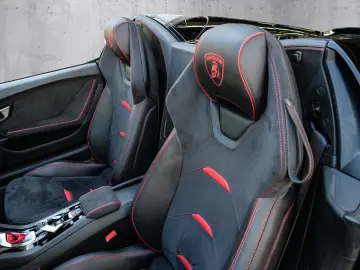 Huracán EVO Spyder Nero Helene  Lifting System