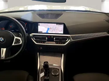 BMW 420 i Gran Coupé M Sport LiveCockpit