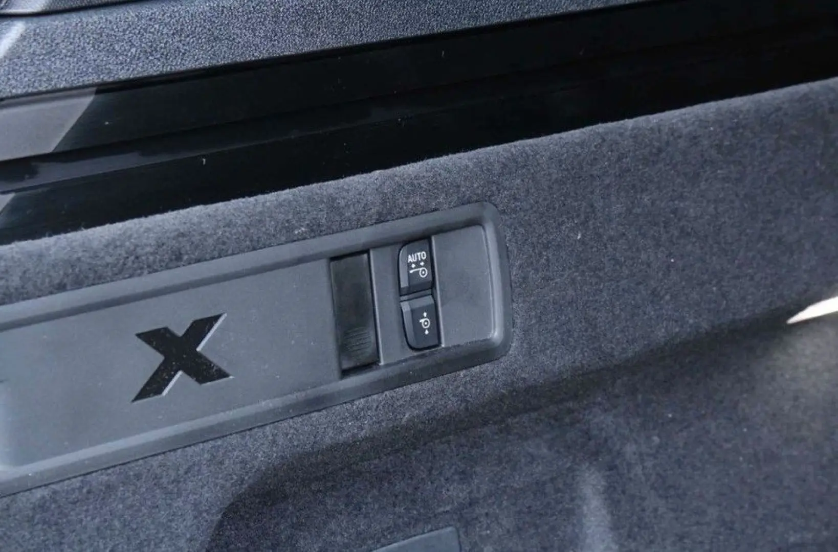 X5 xDrive30d M-Sport PRO STANDHZ Iconic Glow