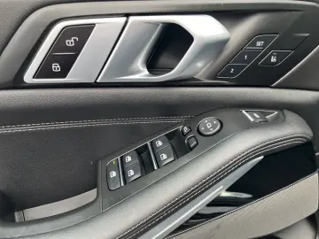 X5 xDrive30d M-Sport Pro HUD Pano AHK HK HiFi Dr